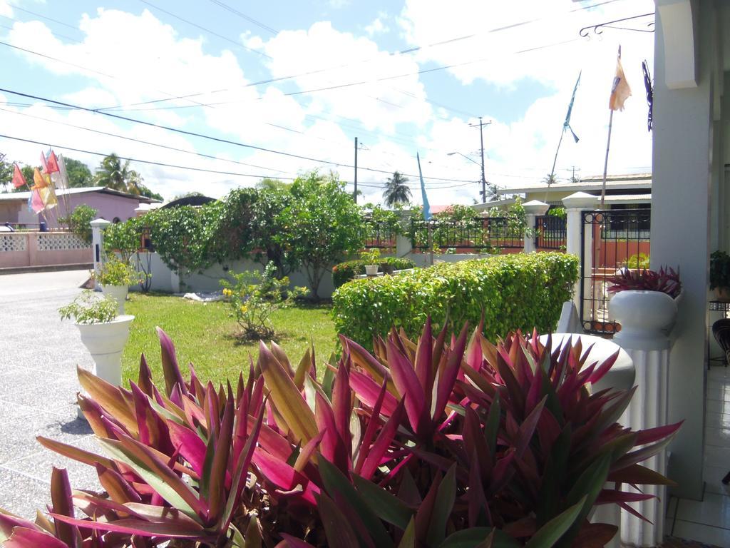 Airport Inn Piarco Exterior foto